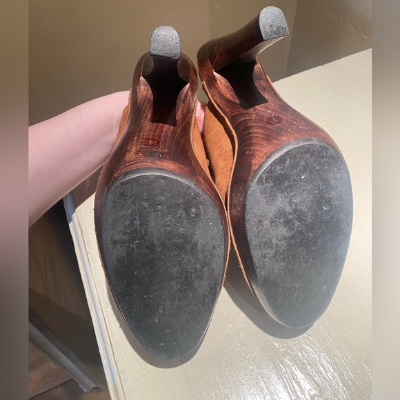 Gucci Horsebit Suede Clogs - Picture 3 of 4